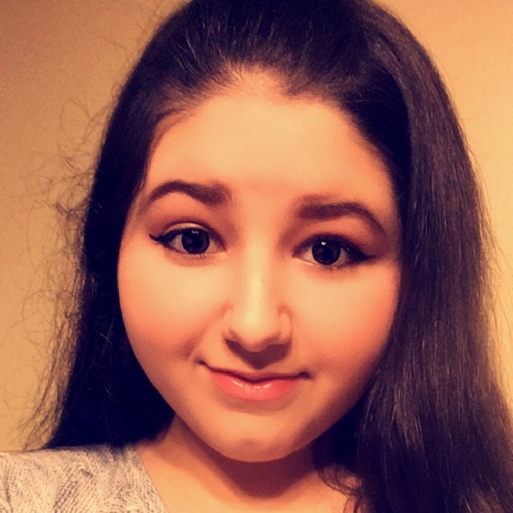 Meet your Posher, Lauren